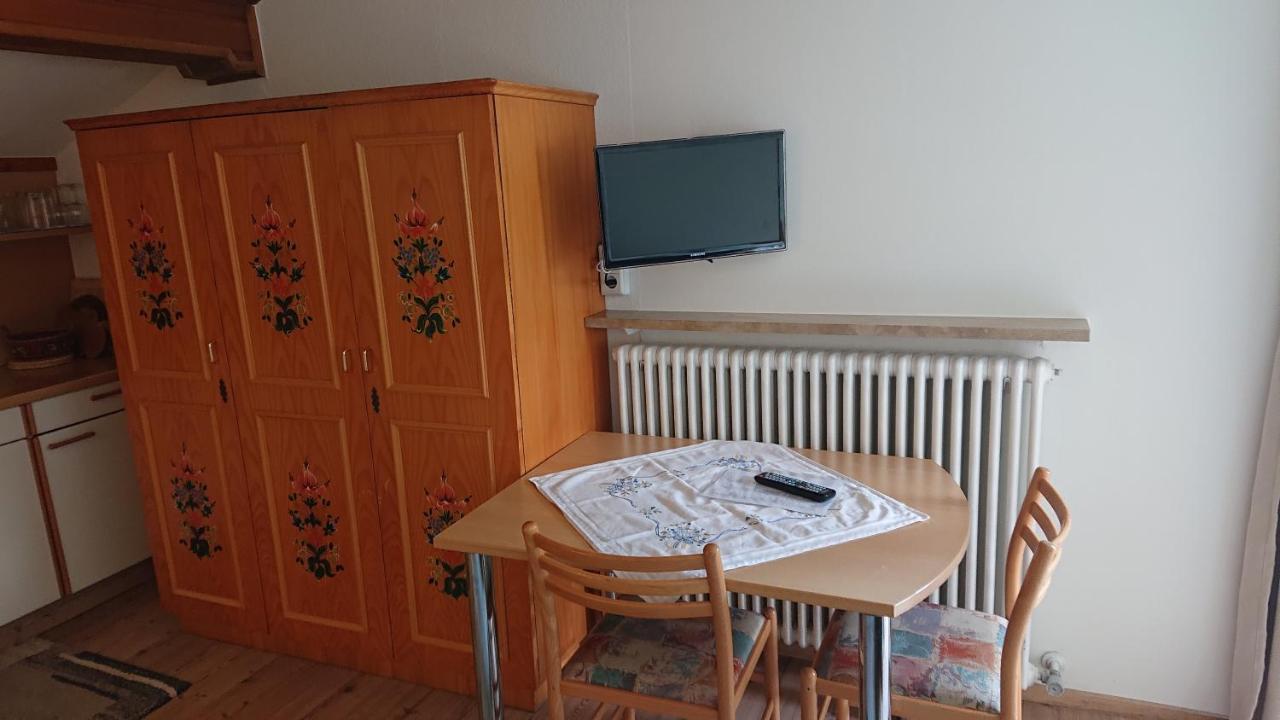 Pension Tirol ซานวาเลนตีโน อัลลา มูตา ภายนอก รูปภาพ